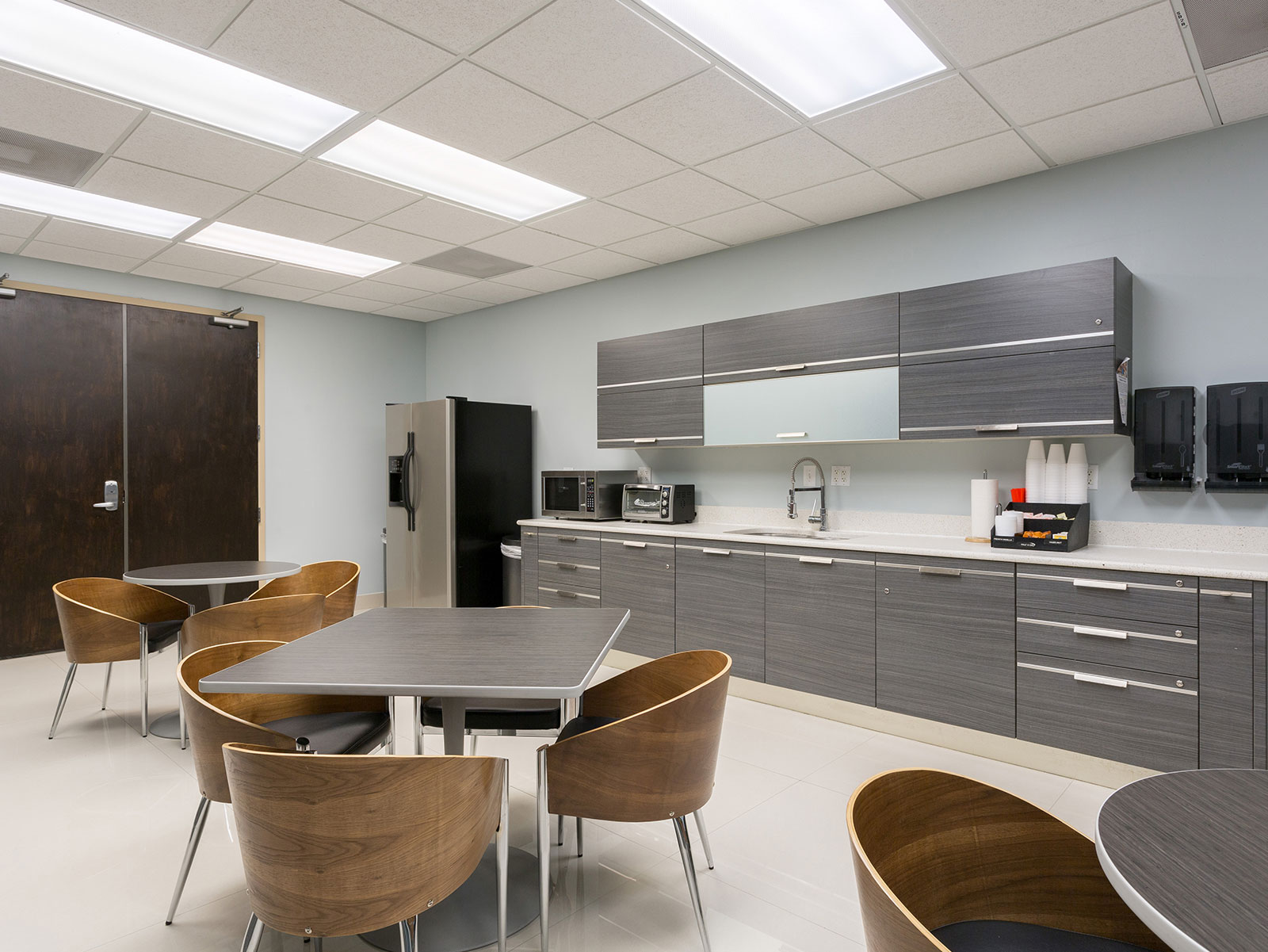 Kitchen & Dining Room